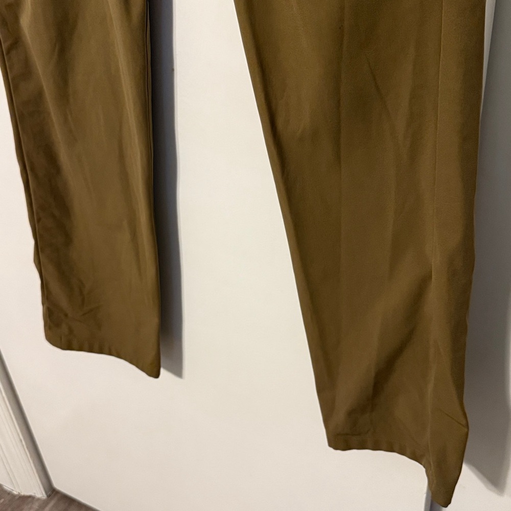Lululemon ABC Pant Men 30x32 Tan Classic Fit Warpstreme Stretch Chino LM5335SE - Picture 5 of 13